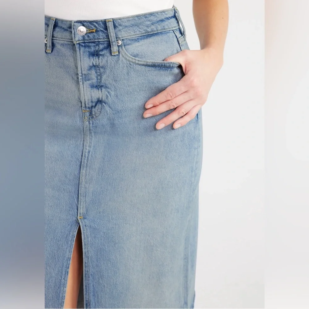 Free Assembly Women's Midi Denim‎ Skirt